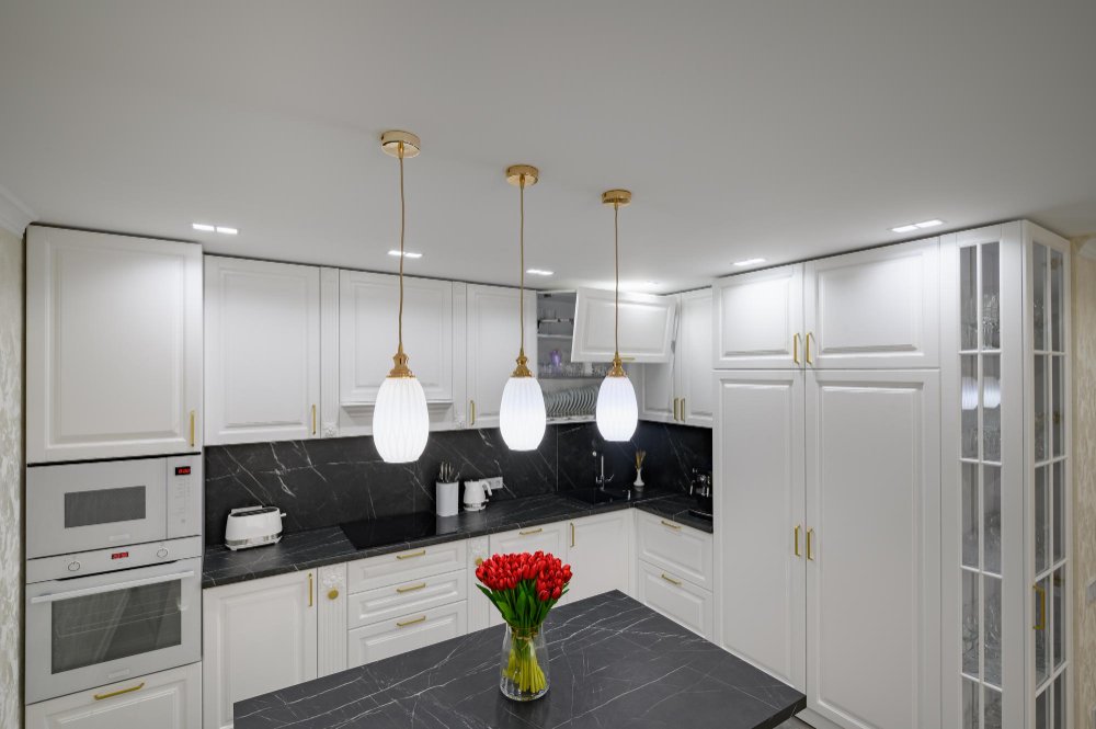 kitchen lighting installer